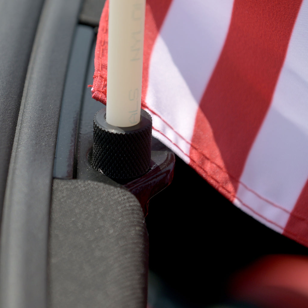 2020-2027 C8 Parade Flags - Coupe - Windshield Mount