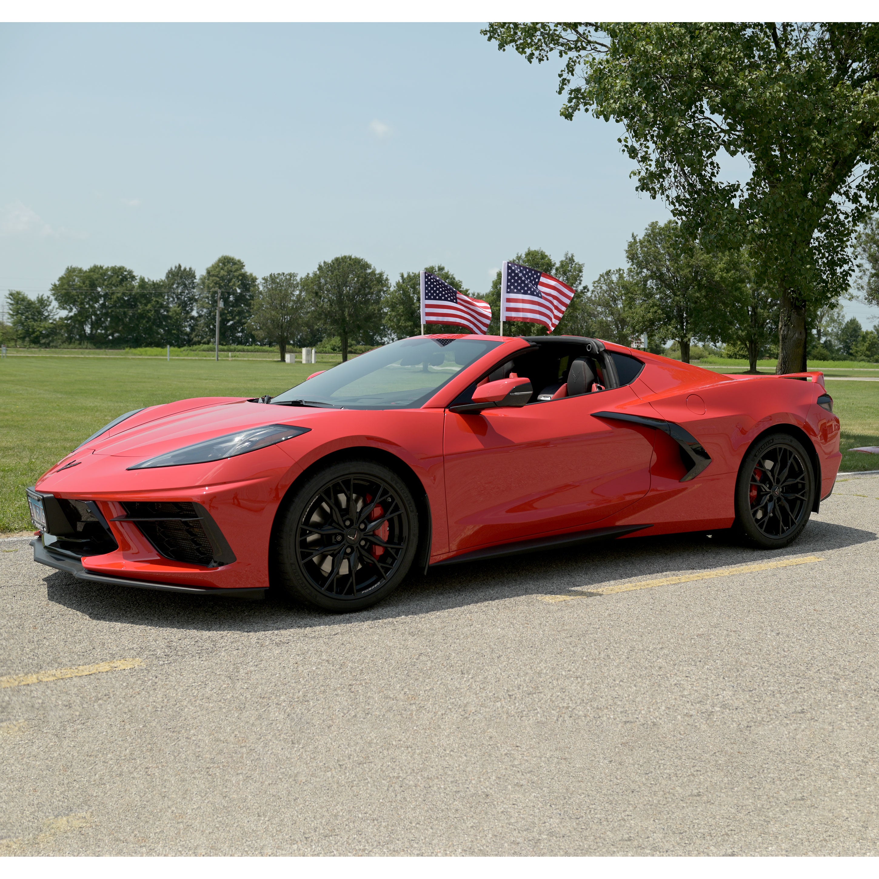 2020-2027 C8 Parade Flags - Coupe - Windshield Mount