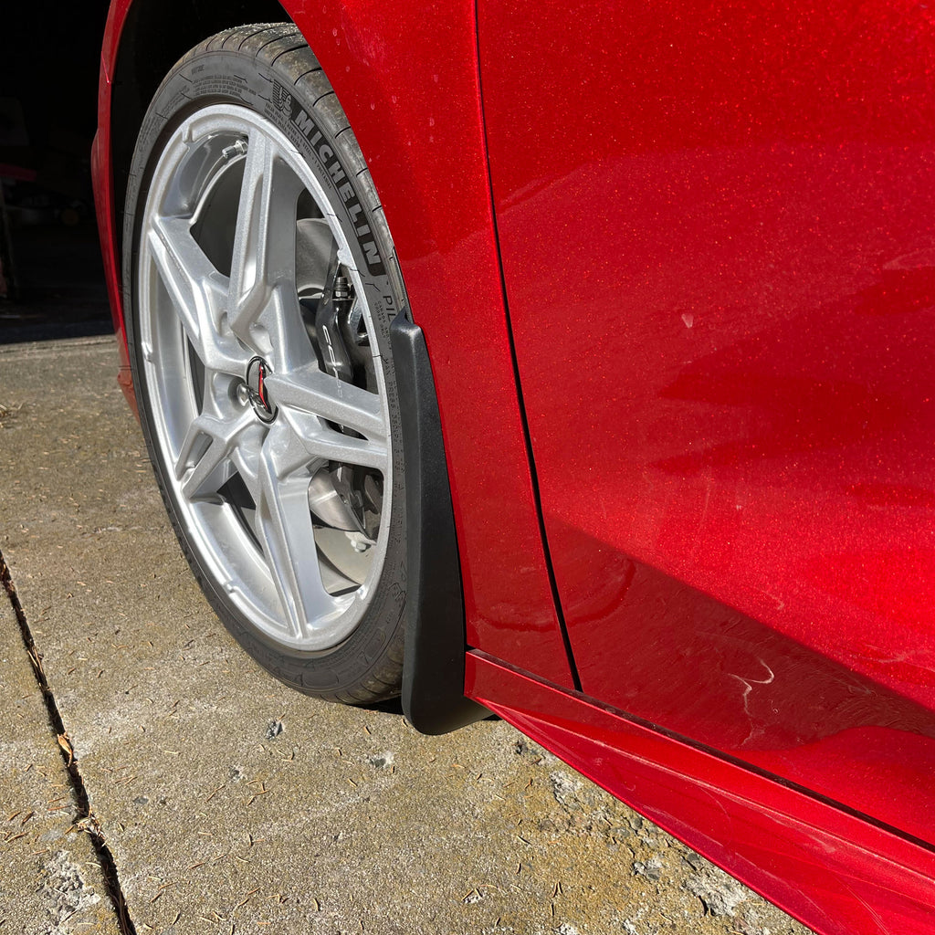 2020-2027 C8 Front Splash Guards - Molded
