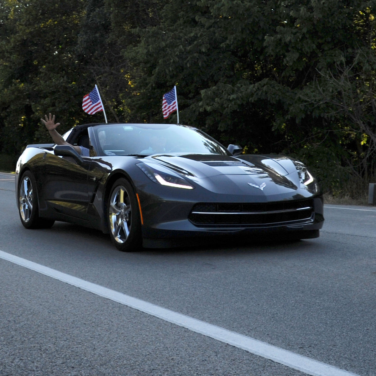 2014-2019 C7 Parade Flags - Coupe - Windshield Mount